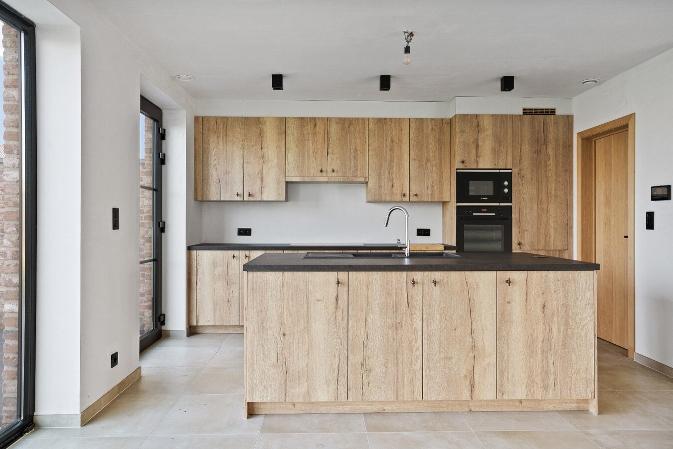 Energiezuinige nieuwbouwwoning met 4 slaapkamers te Houthulst 