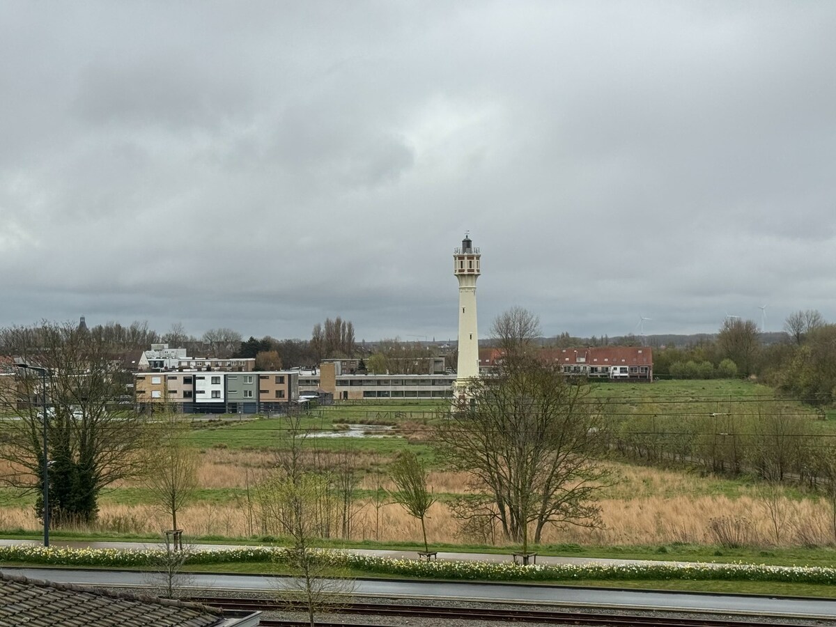Prachtig doorzonappartement met frontaal zeezicht en 3 slaapkamers te Heist 