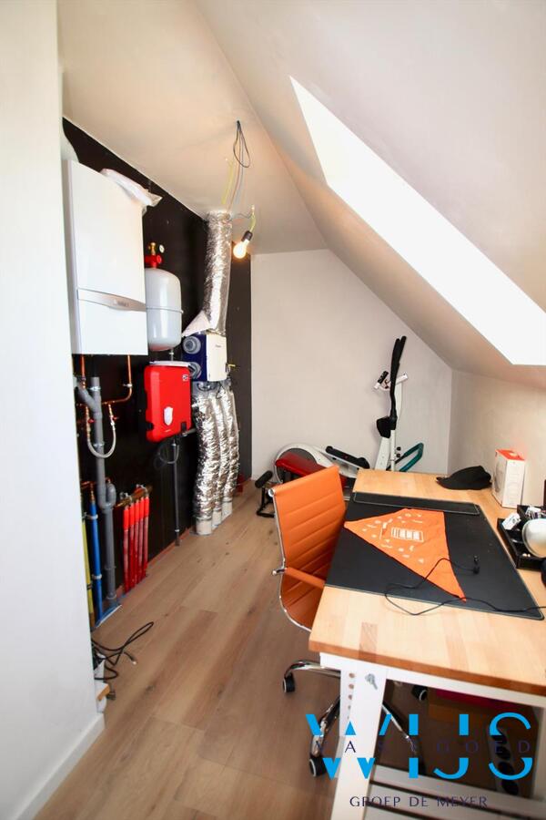 Enorm ruime nieuwbouwwoning op een perceel van 1088 m² te ERTVELDE ! 