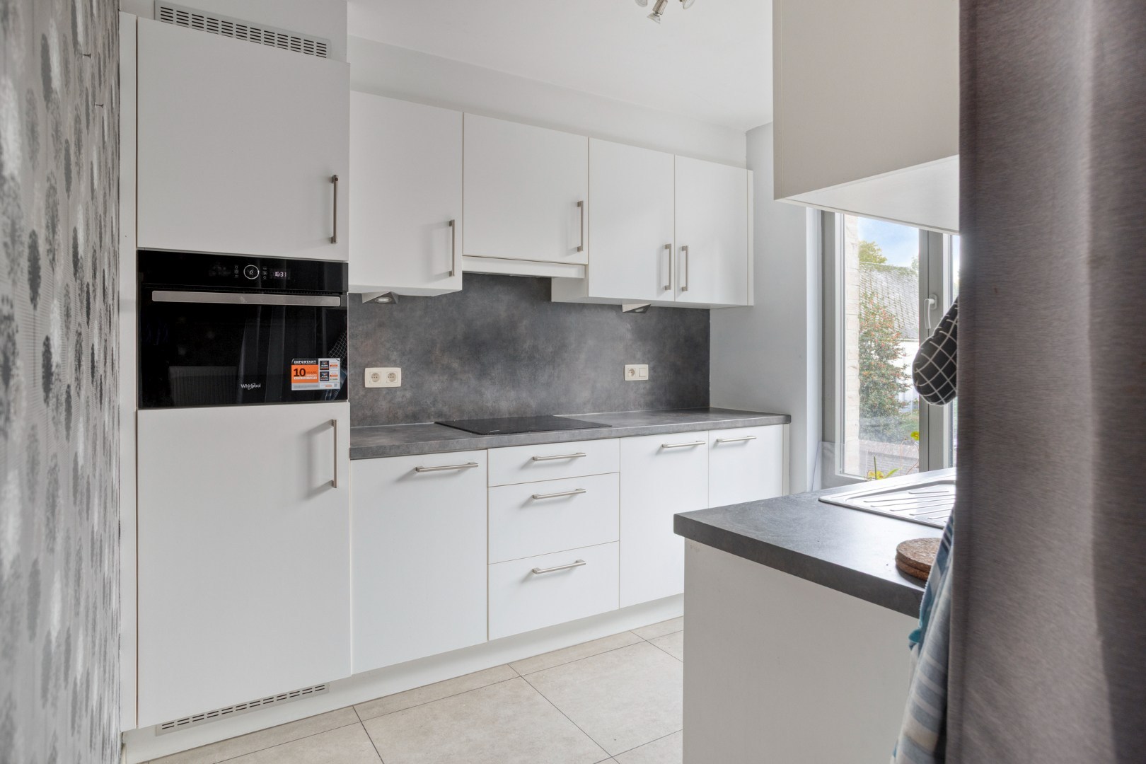 Energiezuining appartement met 2 slpk. en 2 terrassen in Geel-centrum 