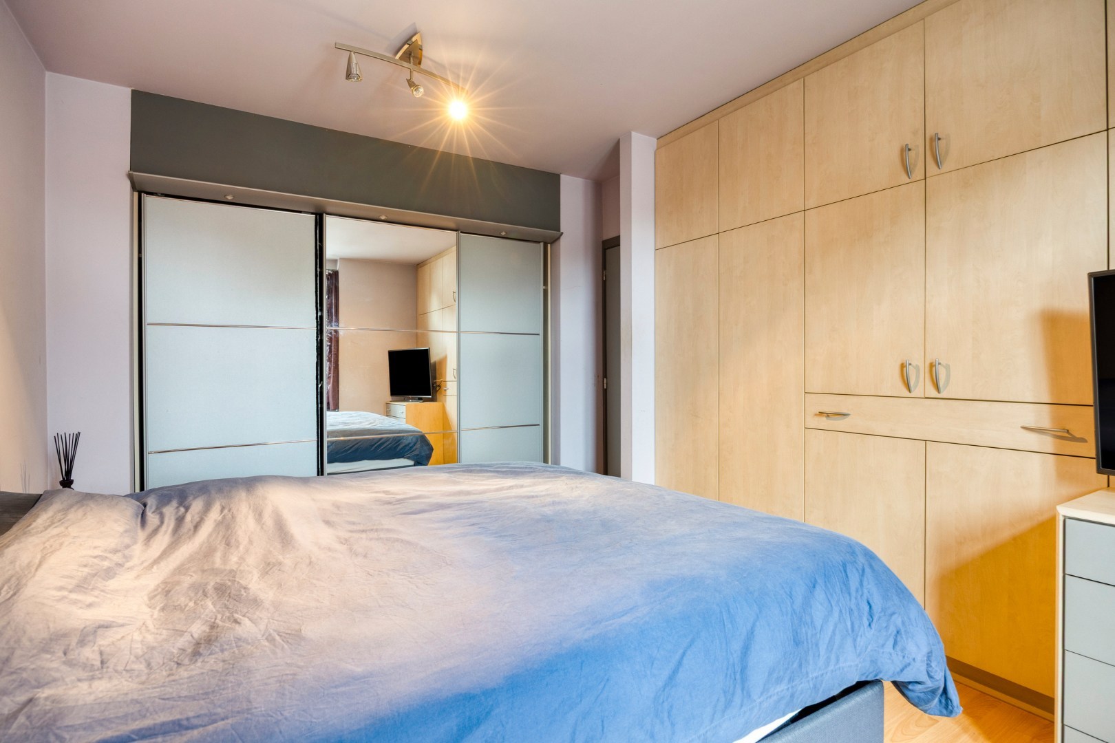 Instapklaar appartement met 3 slpk. in centrum Olmen! 