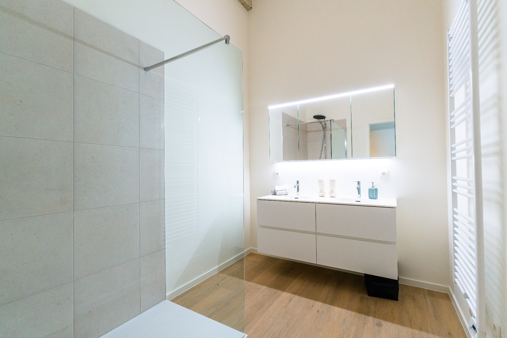 Instapklaar appartement in de stijlvolle Ambiorixkazerne 