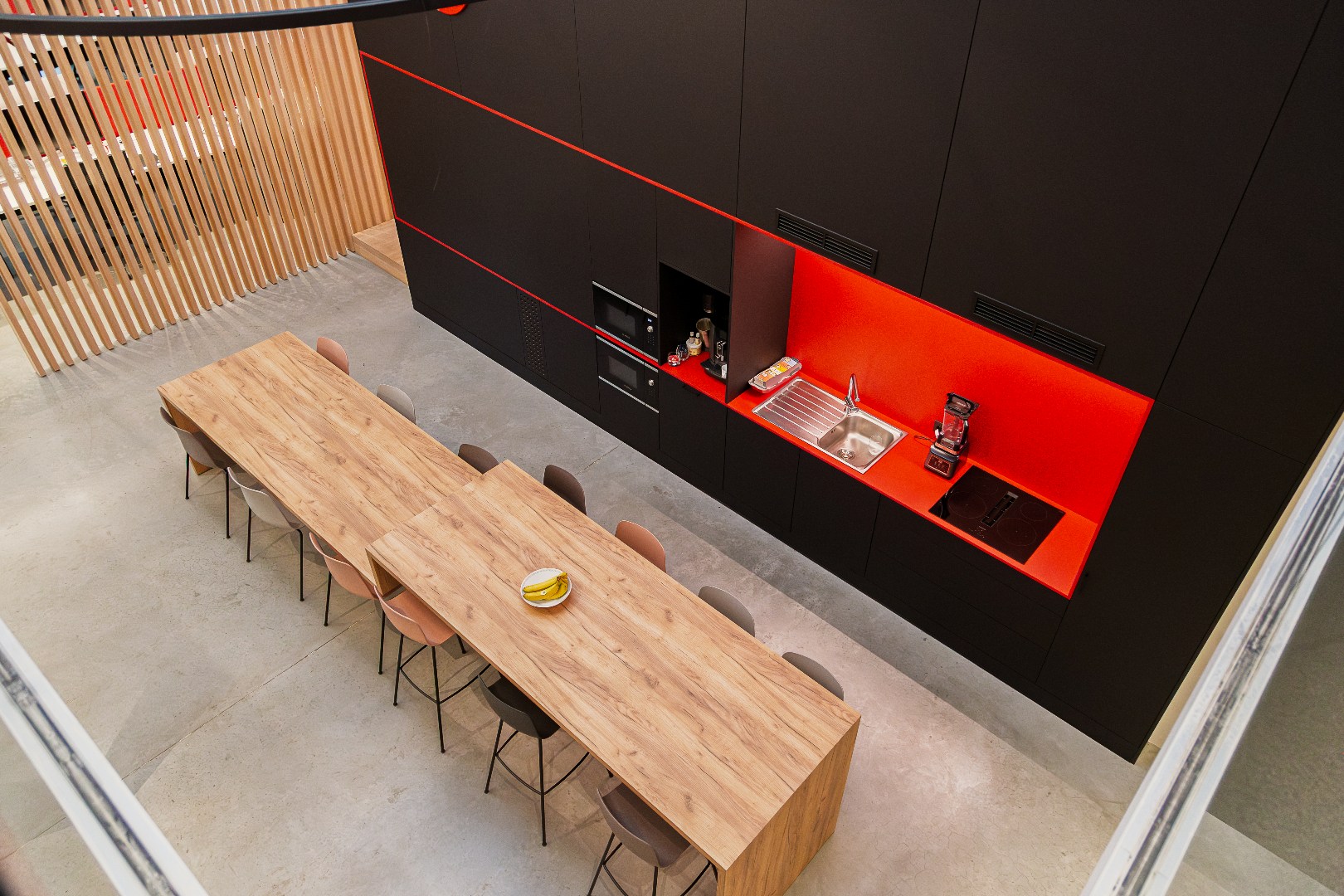 Kantoorgebouw op toplocatie 