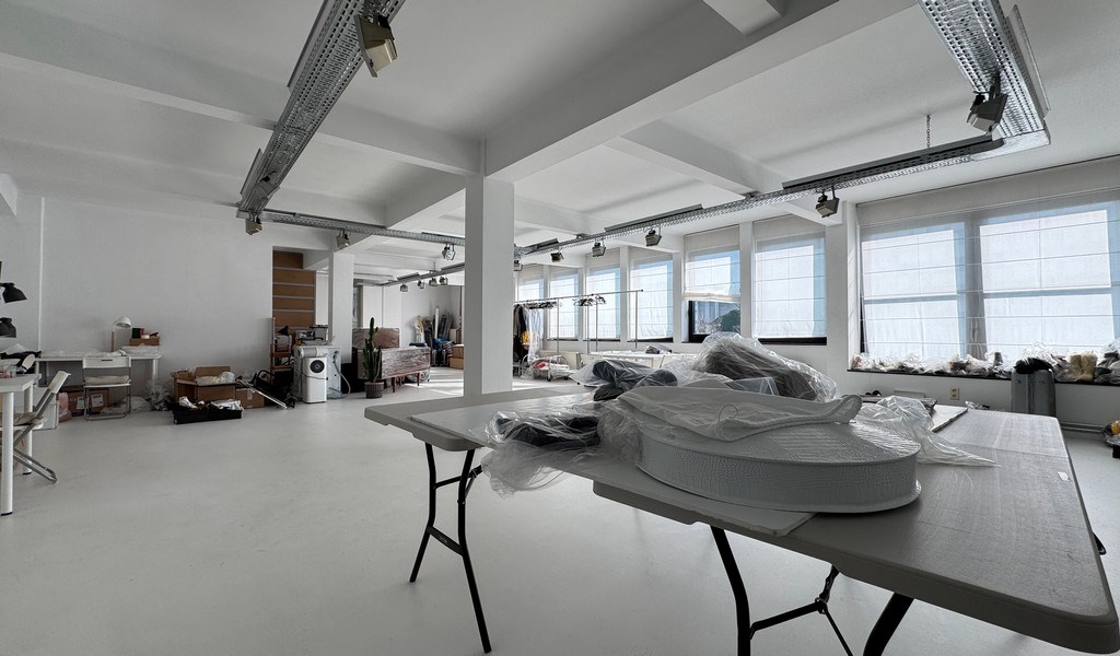 Vernieuwde kantoren te huur vlakbij Eilandje in Antwerpen