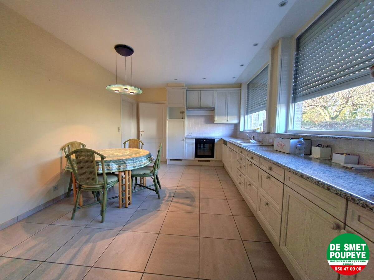 Residentieel gelegen villa 