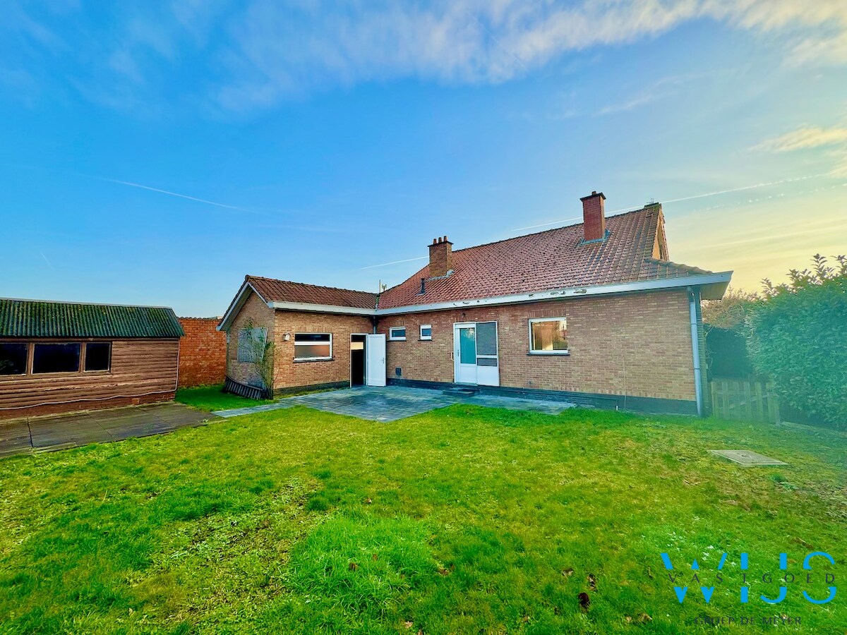 Bungalow op perceel van 651m² in hartje ERTVELDE ! 
