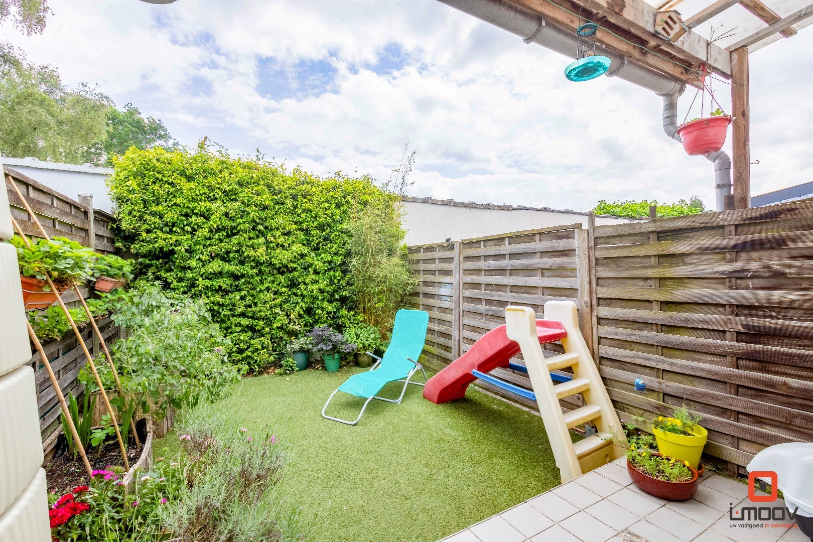 Instapklare woning in het leuke Sint-Amandsberg 