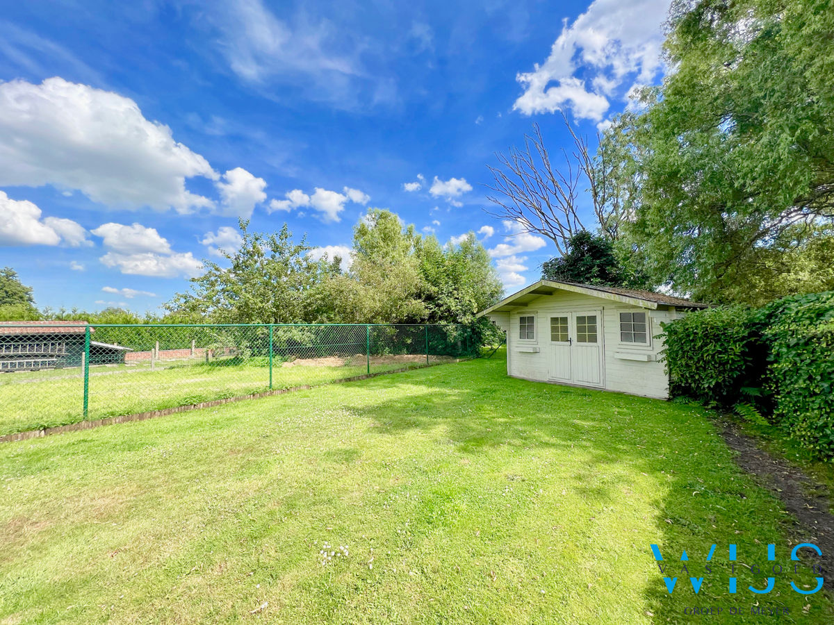 Zeer ruime HOB op een perceel van 934m2 te Evergem ! 