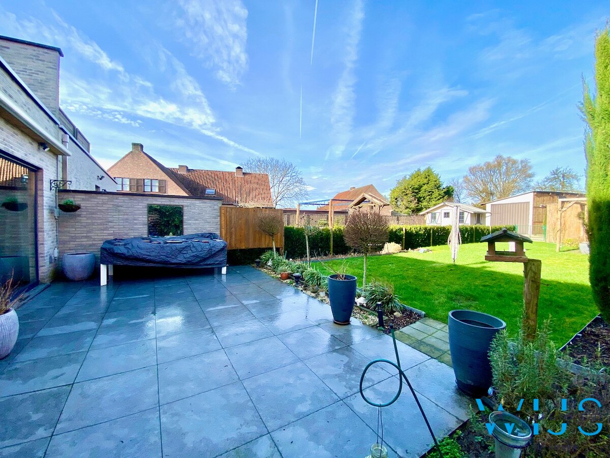 Energiezuinig woonhuis te Wippelgem ! 