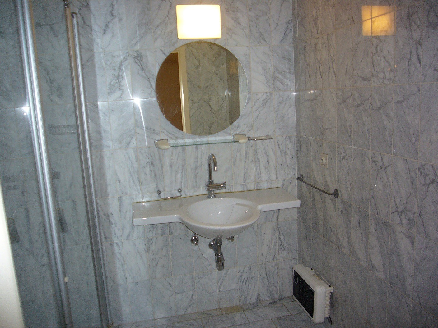 ONGEMEUBELD 2 SLP APP. GELEGEN CENTRUM OOSTENDE 