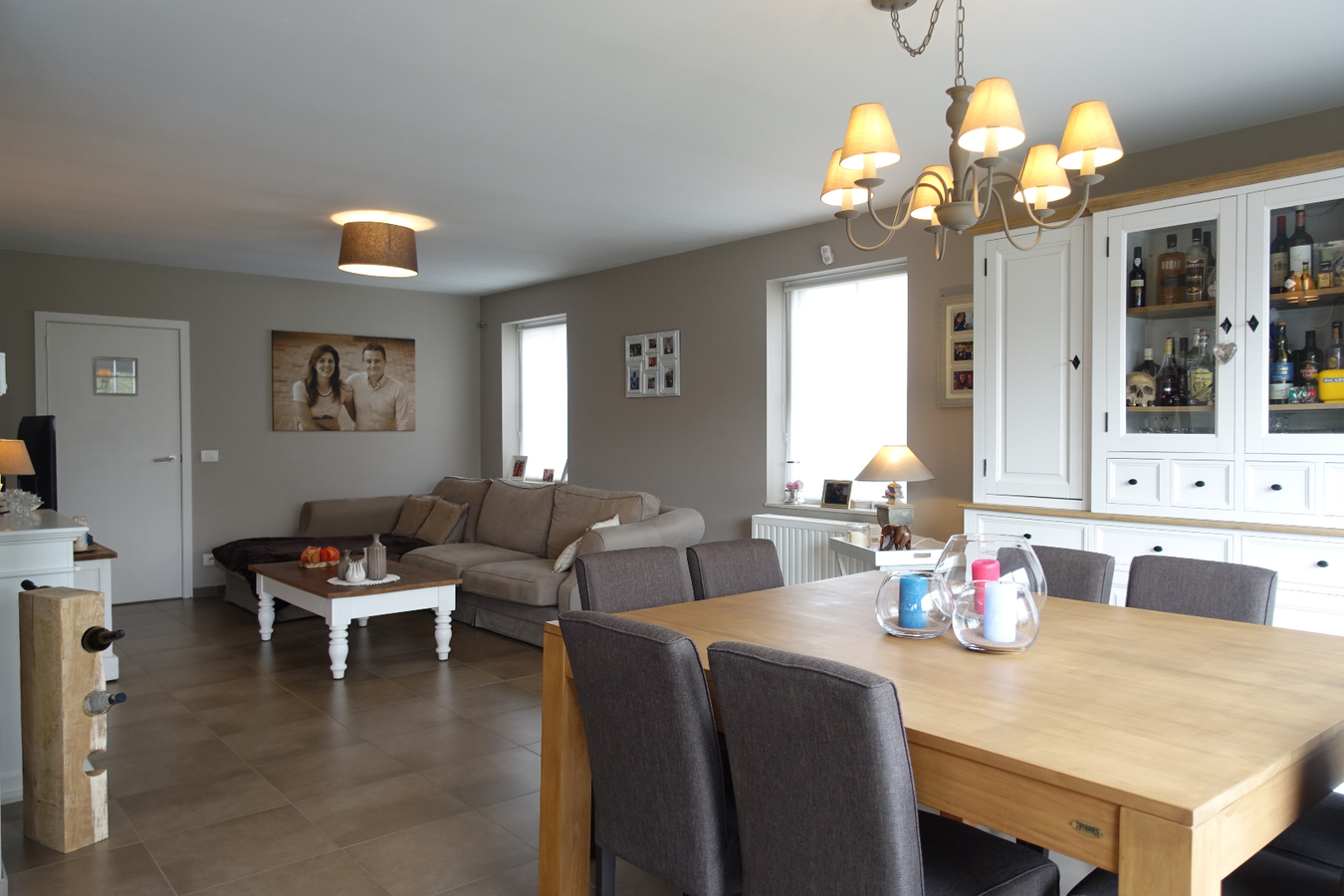 Prachtige halfopen woning in rustige woonwijk 