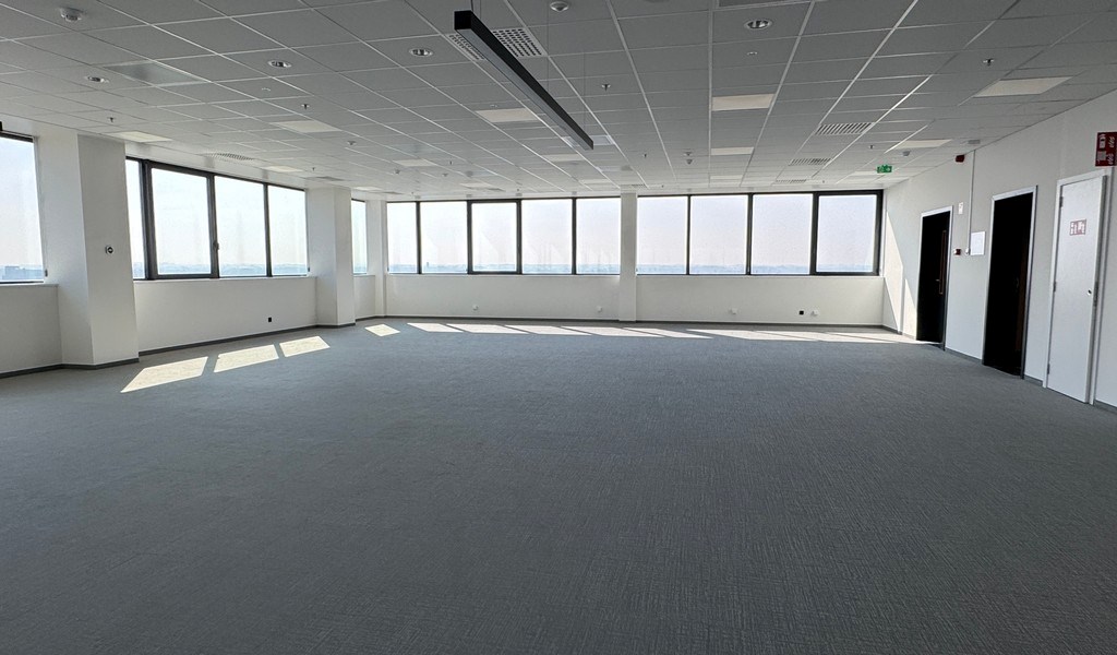 Nieuwbouw kantoren te huur langs E40 in Zwijnaarde