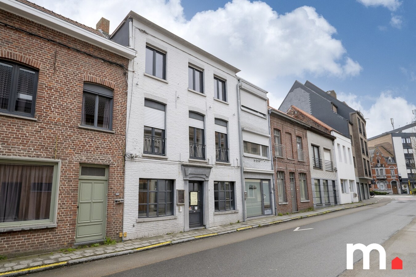 Vergund renovatieproject met veel potentieel in het hart van Wevelgem! 