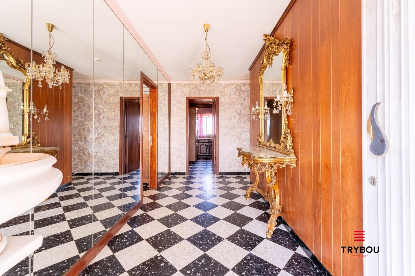 Charmante woning met grote tuin en tal van mogelijkheden 