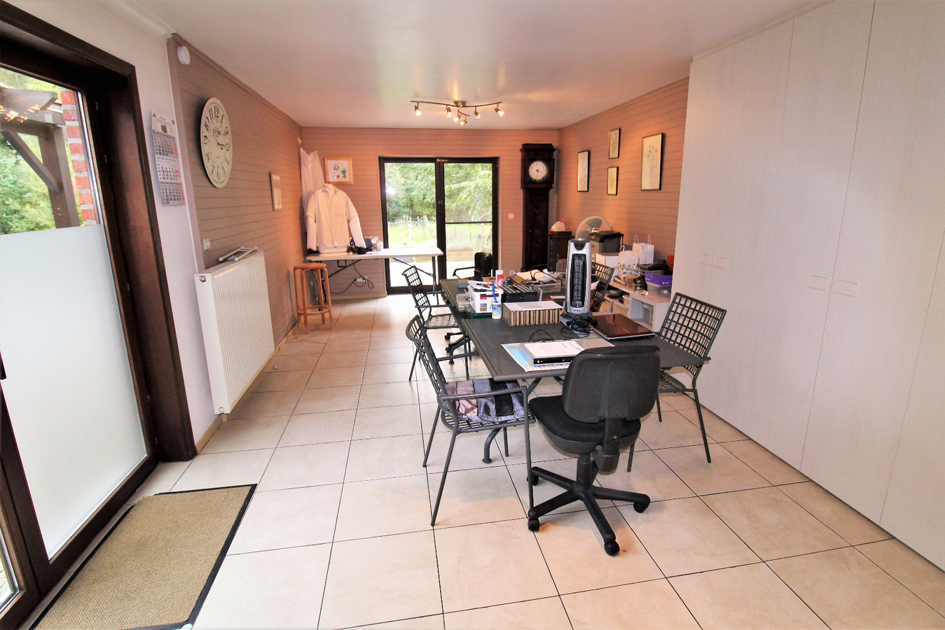 IN OPTIE - Woning (meerdere wooneenheden) met paardenstallen en weiland op ca. 41a te Merchtem (Vlaams-Brabant) 