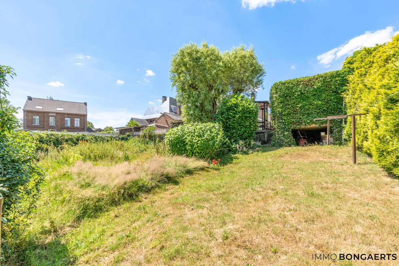 Ruime woning met 3 slaapkamers 