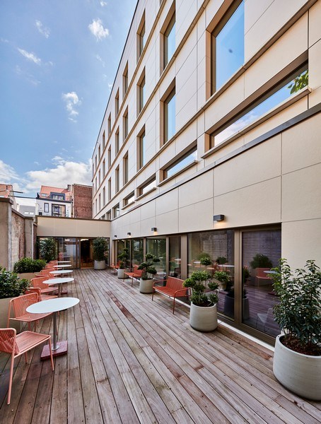 Instapklare kantoorplateaus te huur in Clockwise Antwerpen