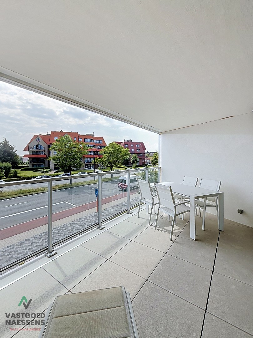 SUPERBE APPARTEMENT DE 2 CHAMBRES AVEC TERRASSE ENSOLEILLÉE DANS UN BÂTIMENT RÉCENT 