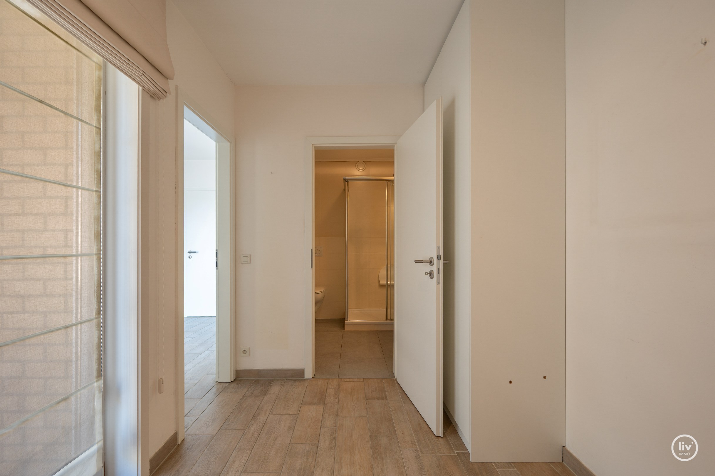 Instapklaar  2-slaapkamerappartement op een centrale ligging te Bayauxlaan in Knokke. 