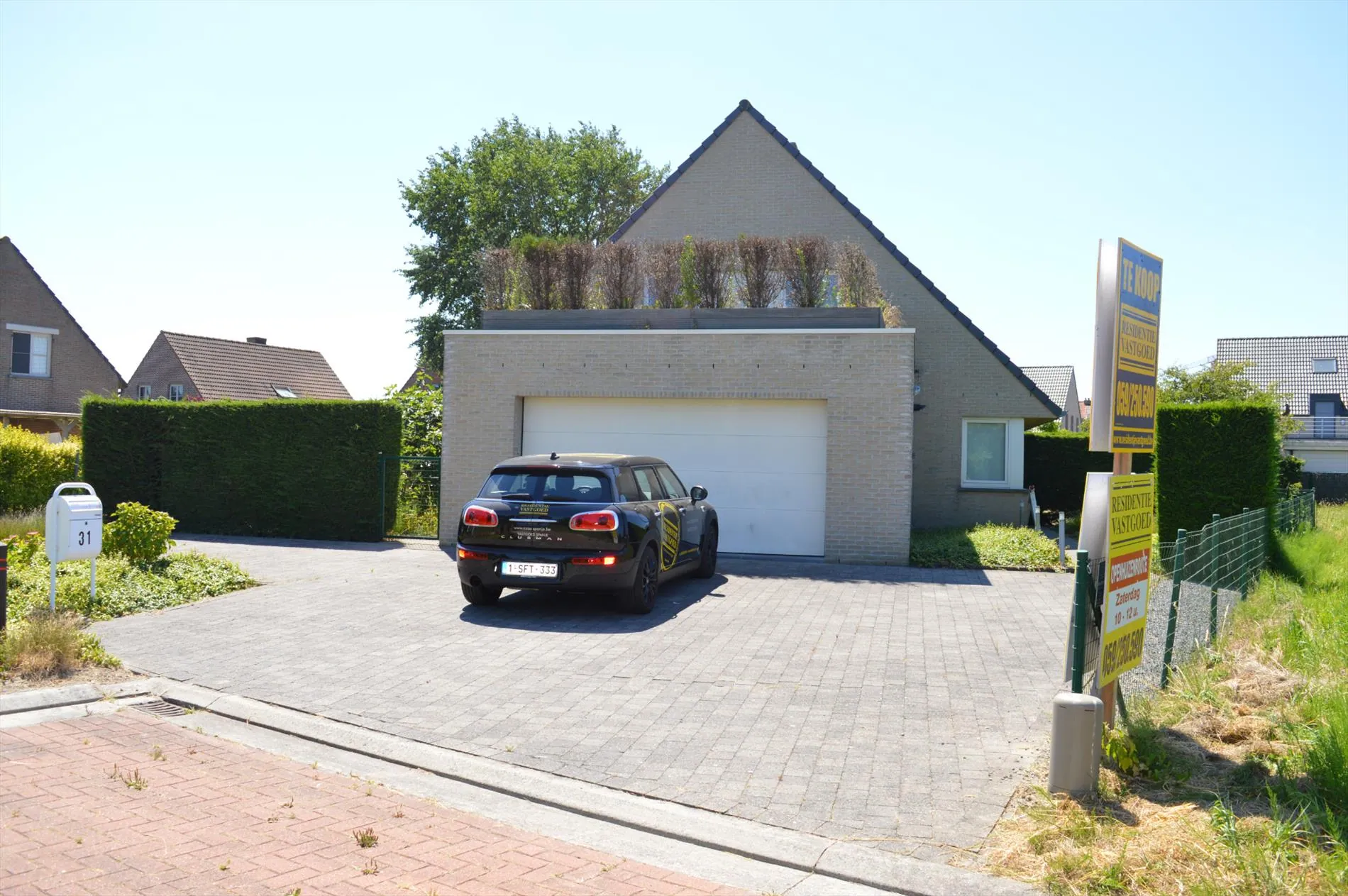 Uitstekend gelegen VILLA (2005) in doodlopende wijk in De Haan aan centrum!