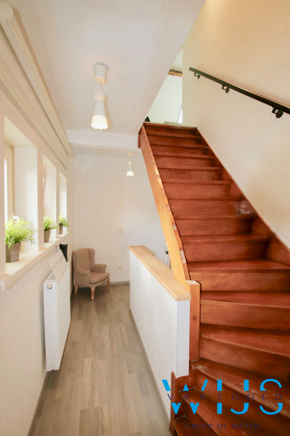 Instapklare gezinswoning met ZUIDgerichte tuin te Evergem! 