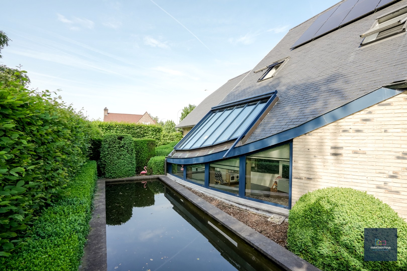 Karaktervolle villa op een prachtig perceel van 1862 m² 