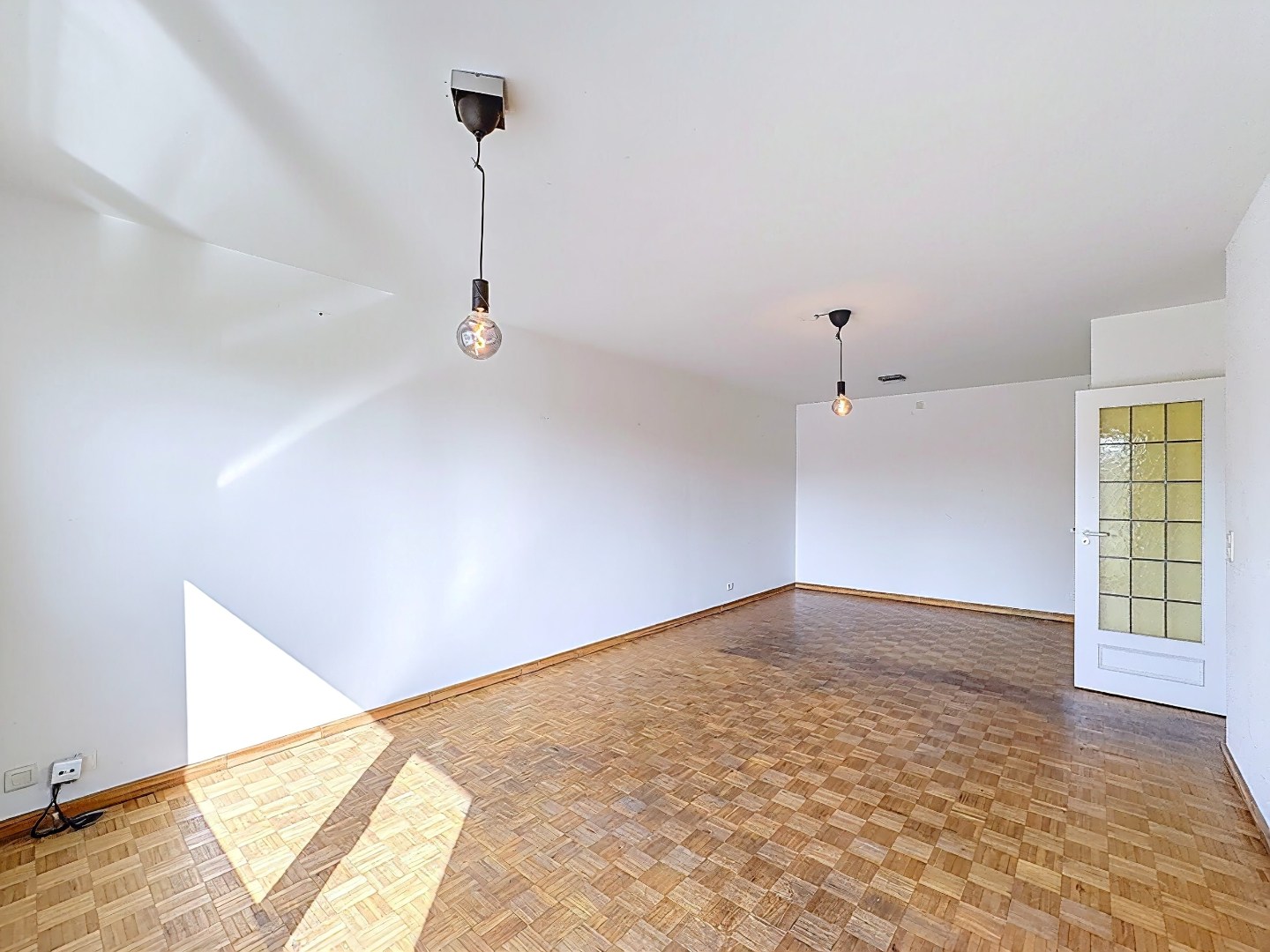 Appartement met slaaphoek en zonnig terras gelegen aan de Coupure 