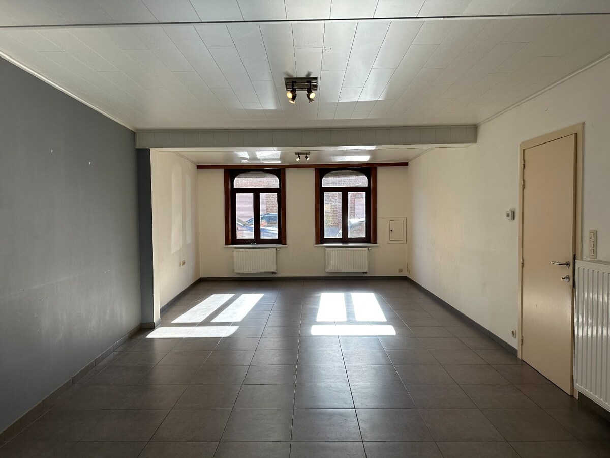 Verrassend ruime woning in het Centrum van vladslo 