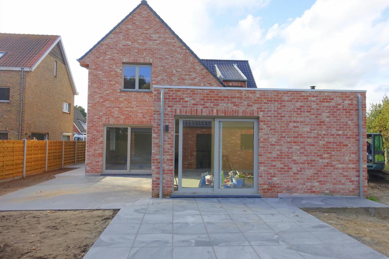 Moderne nieuwbouwvilla met 4 slaapkamers 