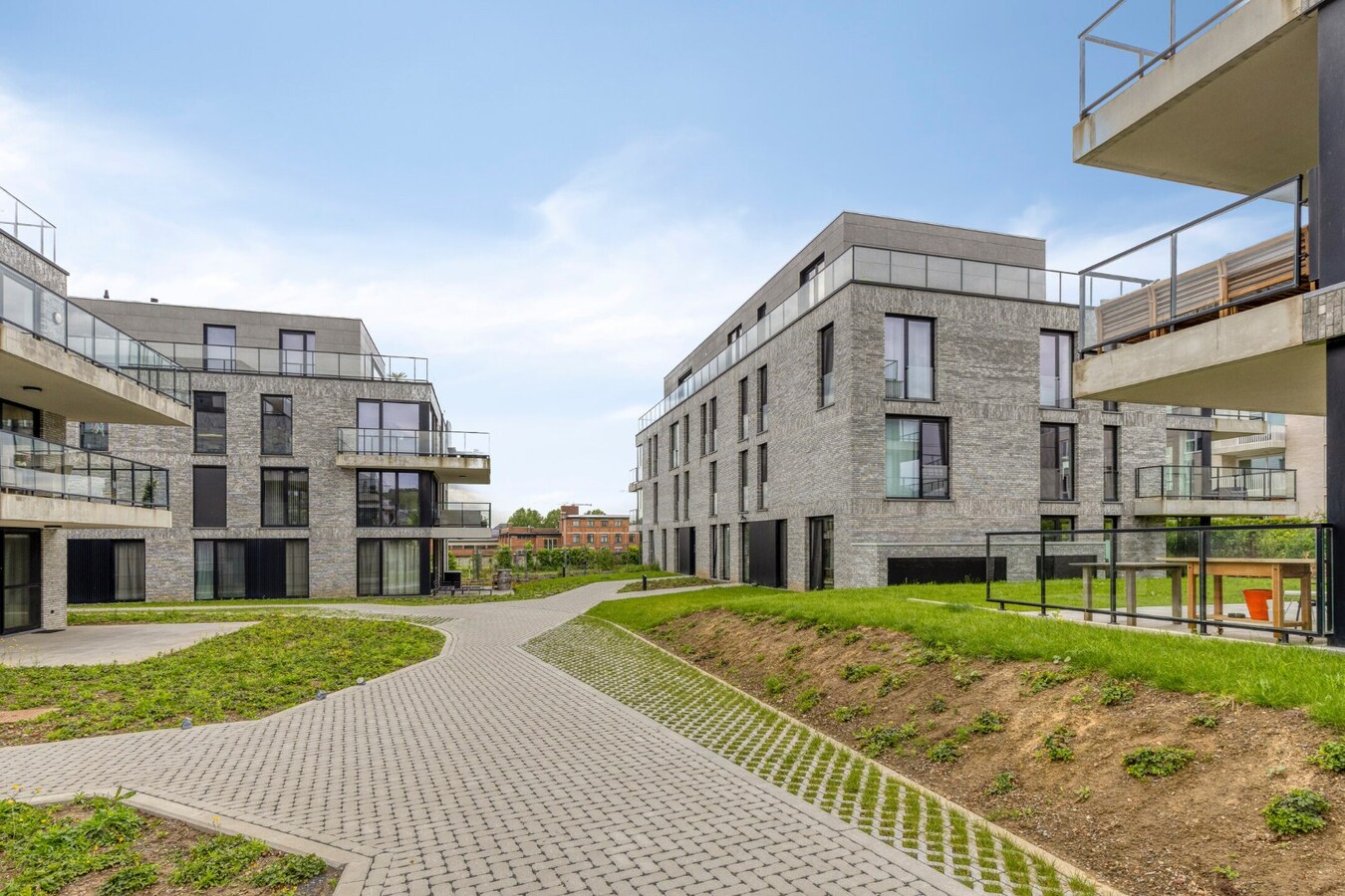 Lichtrijk appartement met EPC-label A en zonnig terras in groene residentie 