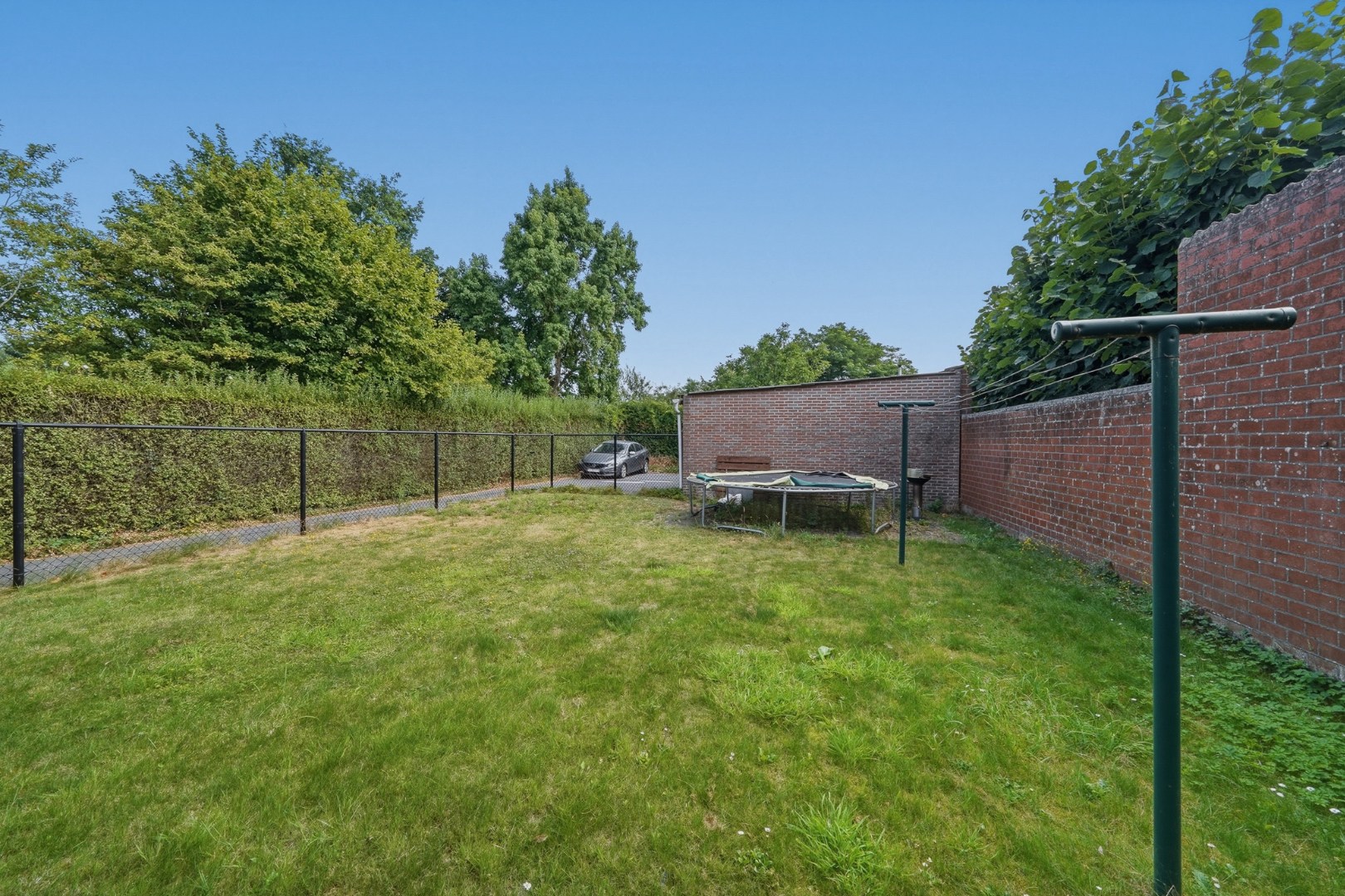 Gelijkvloers appartement met 3 slaapkamers en tuin te Oudenburg 