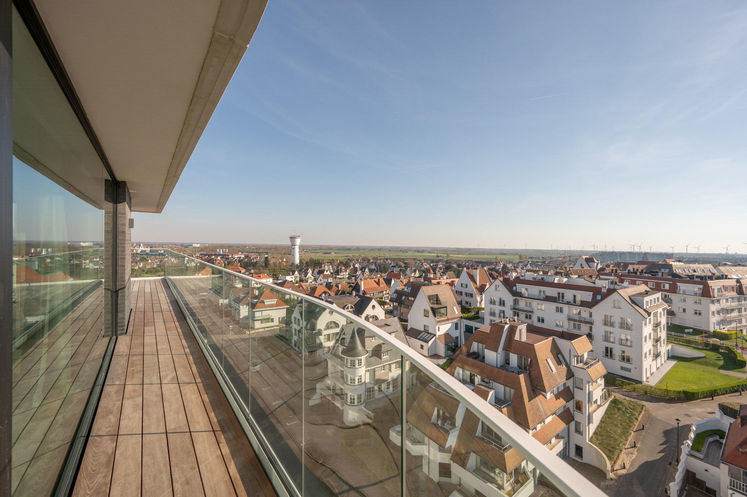 Appartement en duplex exceptionnel à vendre avec vue panoramique dans la résidence Duinrésidence. 