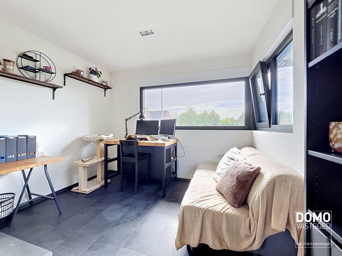 Ruime gezinswoning met 3 slaapkamers en mooie tuin 