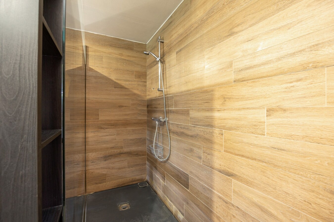 Charmante woning met tuin en garage te Hemiksem! 