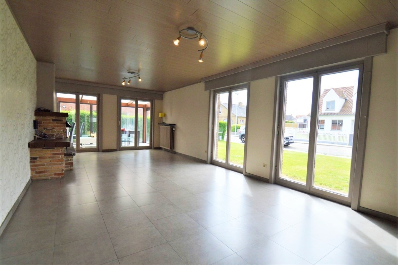 Instapklare villa met uitbreidingsmogelijkheden - Lissewege 