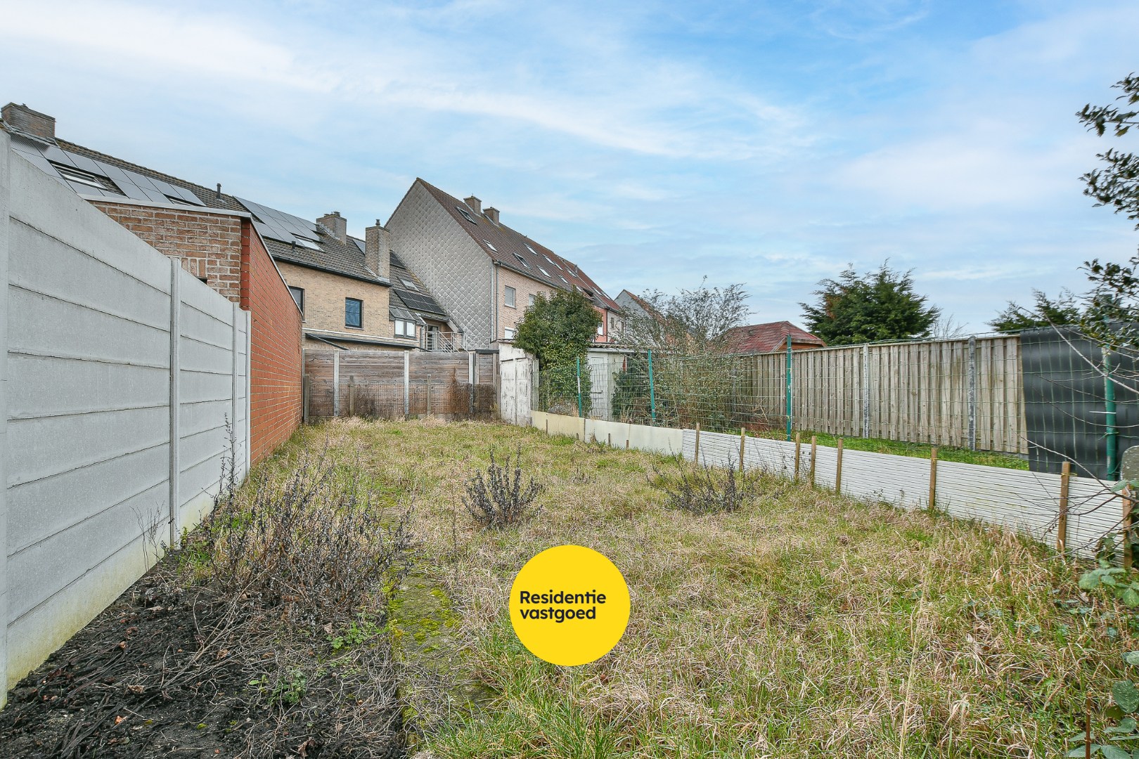 Rijwoning met veel potentieel, garage en tuin nabij centrum Blankenberge 