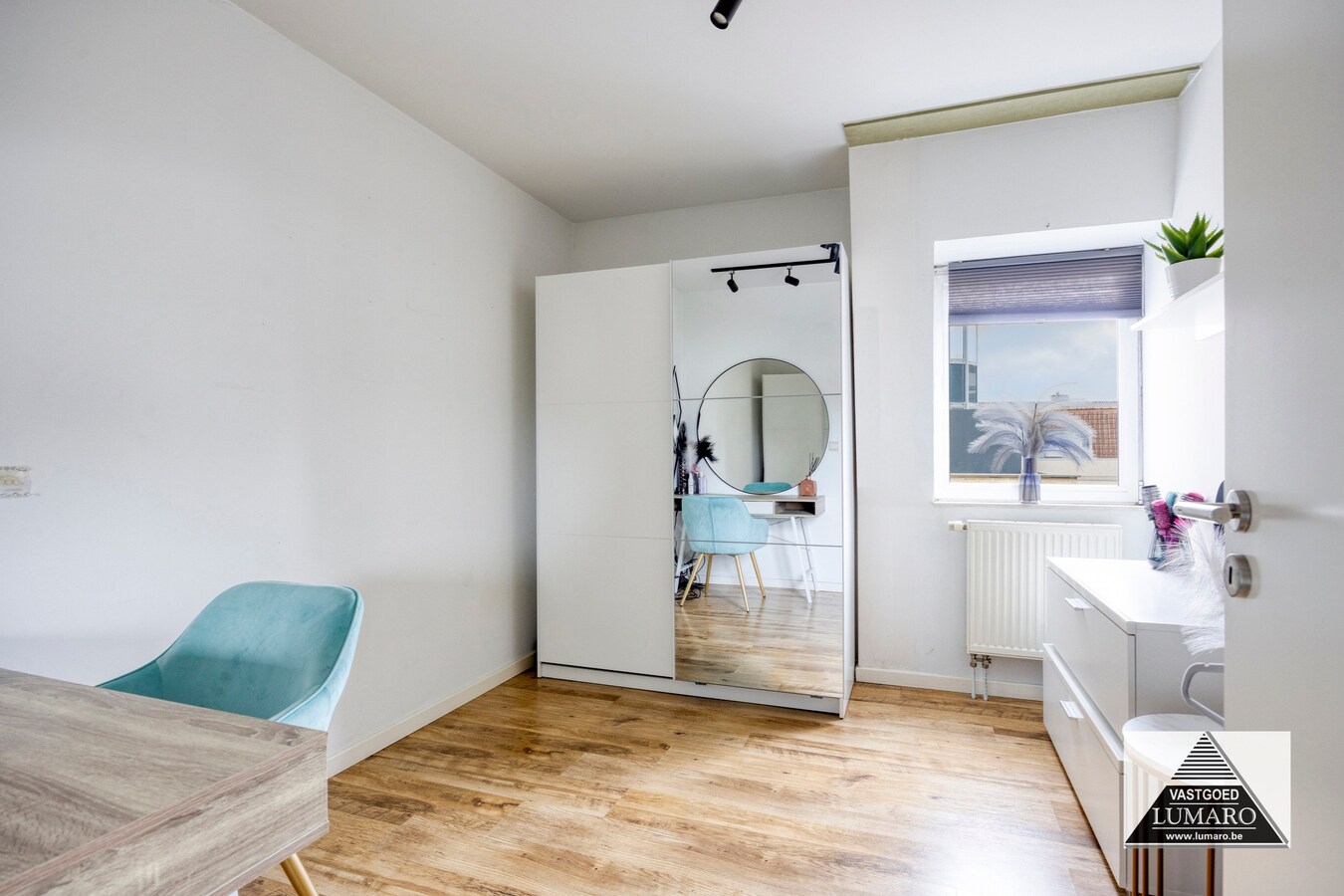 Comfortabele woning met privé tuintje, met zonnepanelen. 