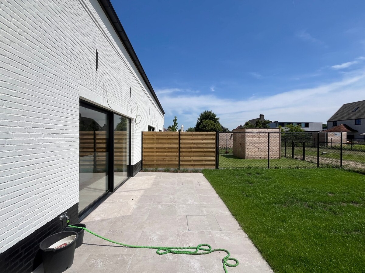 Nieuwbouwwoning in hoevestijl 