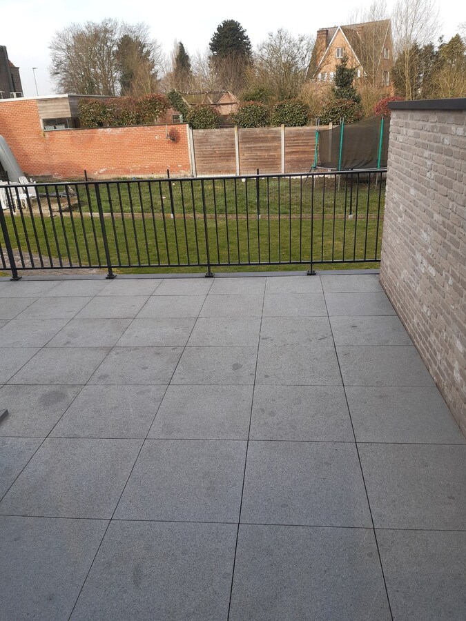 Uitstekend gelegen BEN-appartement in hartje Asper. 