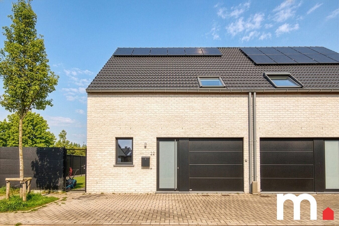 Instapklare half open bebouwing te Heule ! EPC A ! 