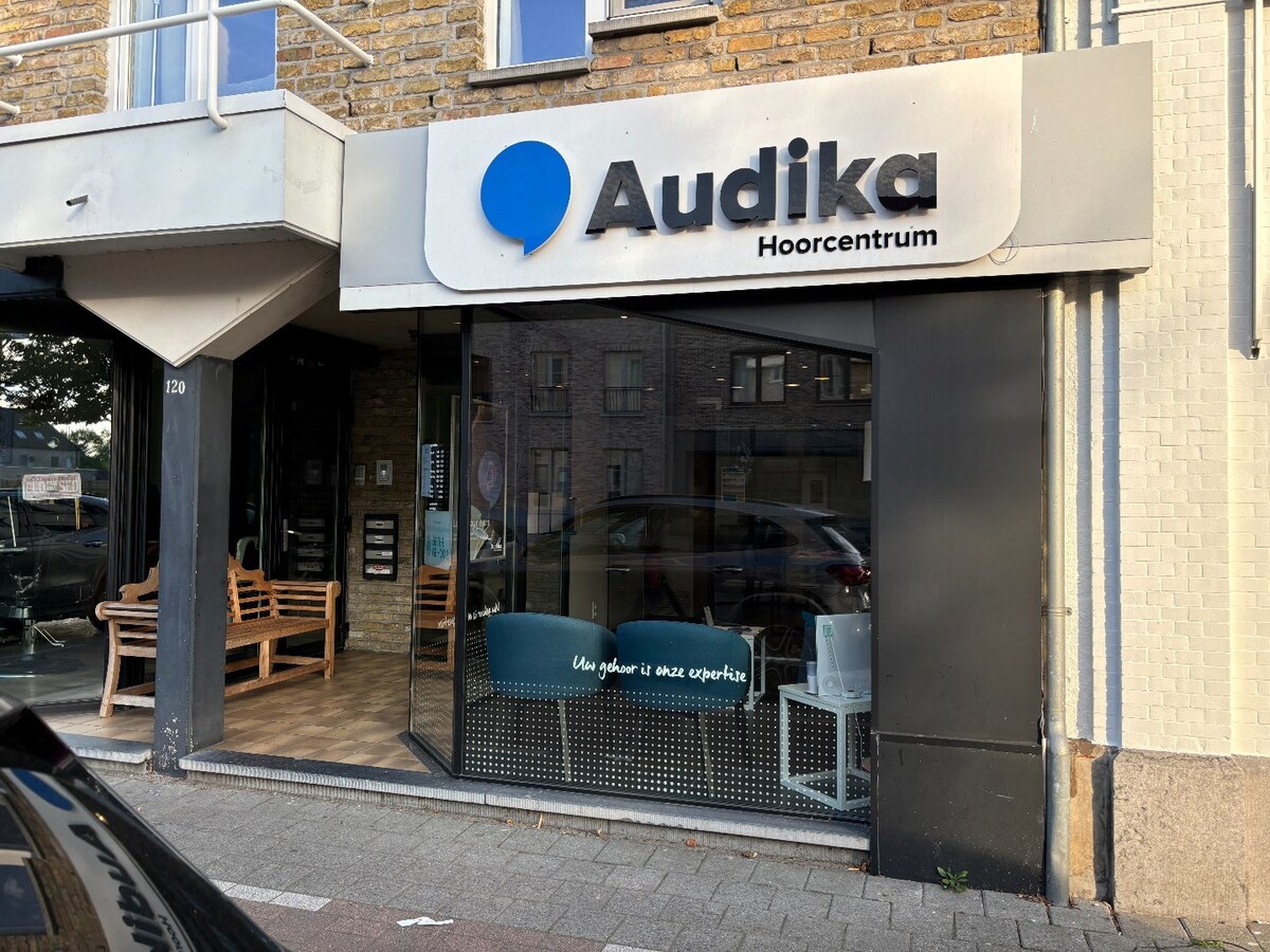 Te huur winkelruimte - Zoersel