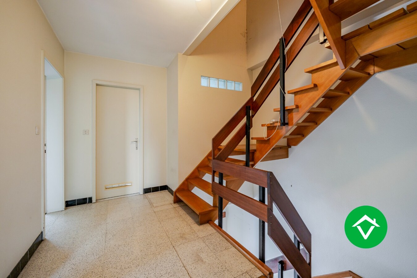 Te koop: Statige woning op goede ligging in Torhout 