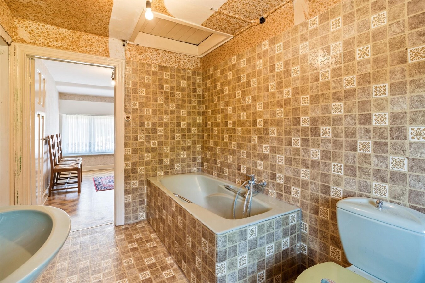 Perfect onderhouden vrijstaande woning op een boogscheut van het Centrum van Houthulst 