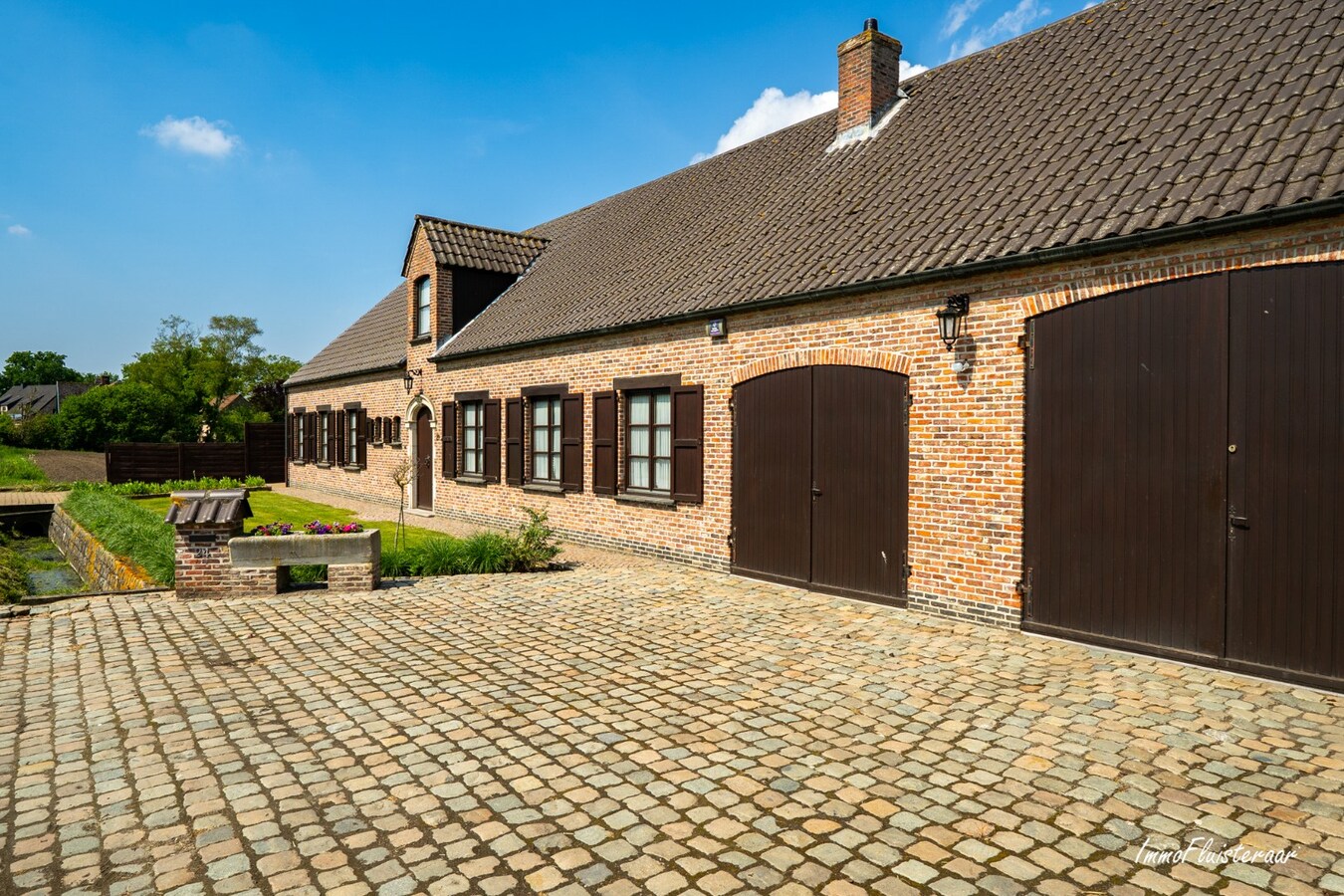 Idyllische langgevelhoeve met stalgebouw op ca. 16.473 m² te Lier    BEZOEKDAG OP AFSPRAAK ZATERDAG 20 JUNI 10U-14U 