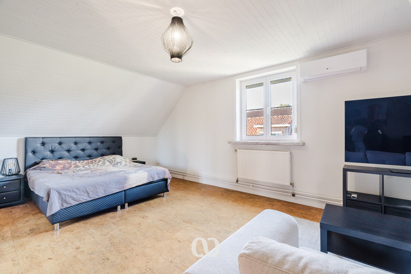 Instapklare gezinswoning met 4 slaapkamers en tuin 