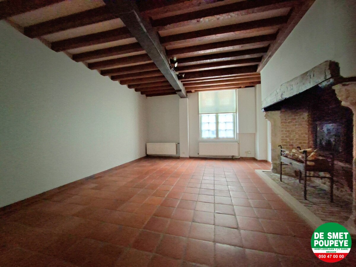 Typische Brugse woning met binnenpatio/tuintje 