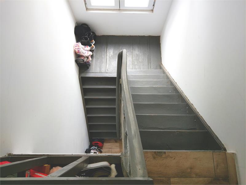 Fantastisch gelegen en gerenoveerde woning met 4 slaapkamers! 