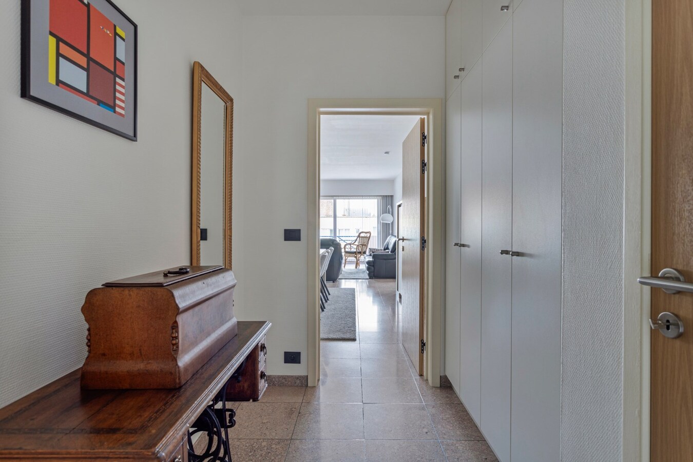 Uitzonderlijk goed onderhouden hoekappartement - 2 slaapkamers 