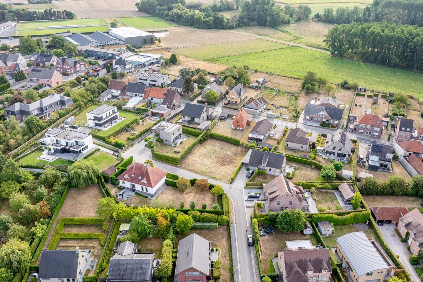 Uniek bouwperceel, op het einde van een pijpekop. 