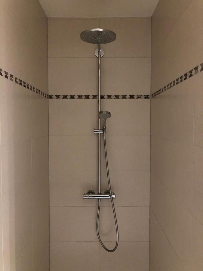 Bijzonder ruim 2-slpk-luxeappartement in centrum De Pinte 